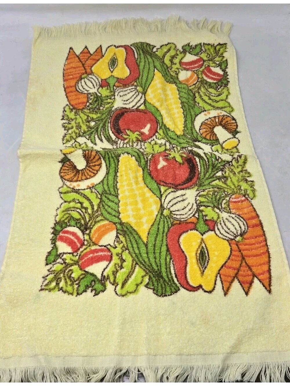 Vtg 70s Cannon Mushroom Toadstool Hand Dish Towel Terry Cloth Kitsch Yellow 25